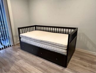 IKEA Hemnes Trundle Bed in Black-Brown