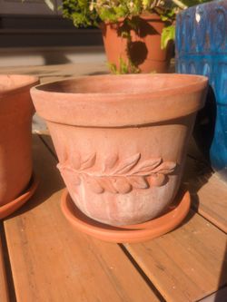 8 inch Italian Terracotta Pots 2 left