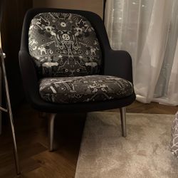 Fritz Hansen Fri Lounge Chair