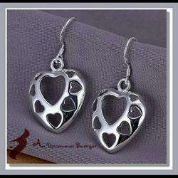 NWT Silver Hollow Shaped Earrings