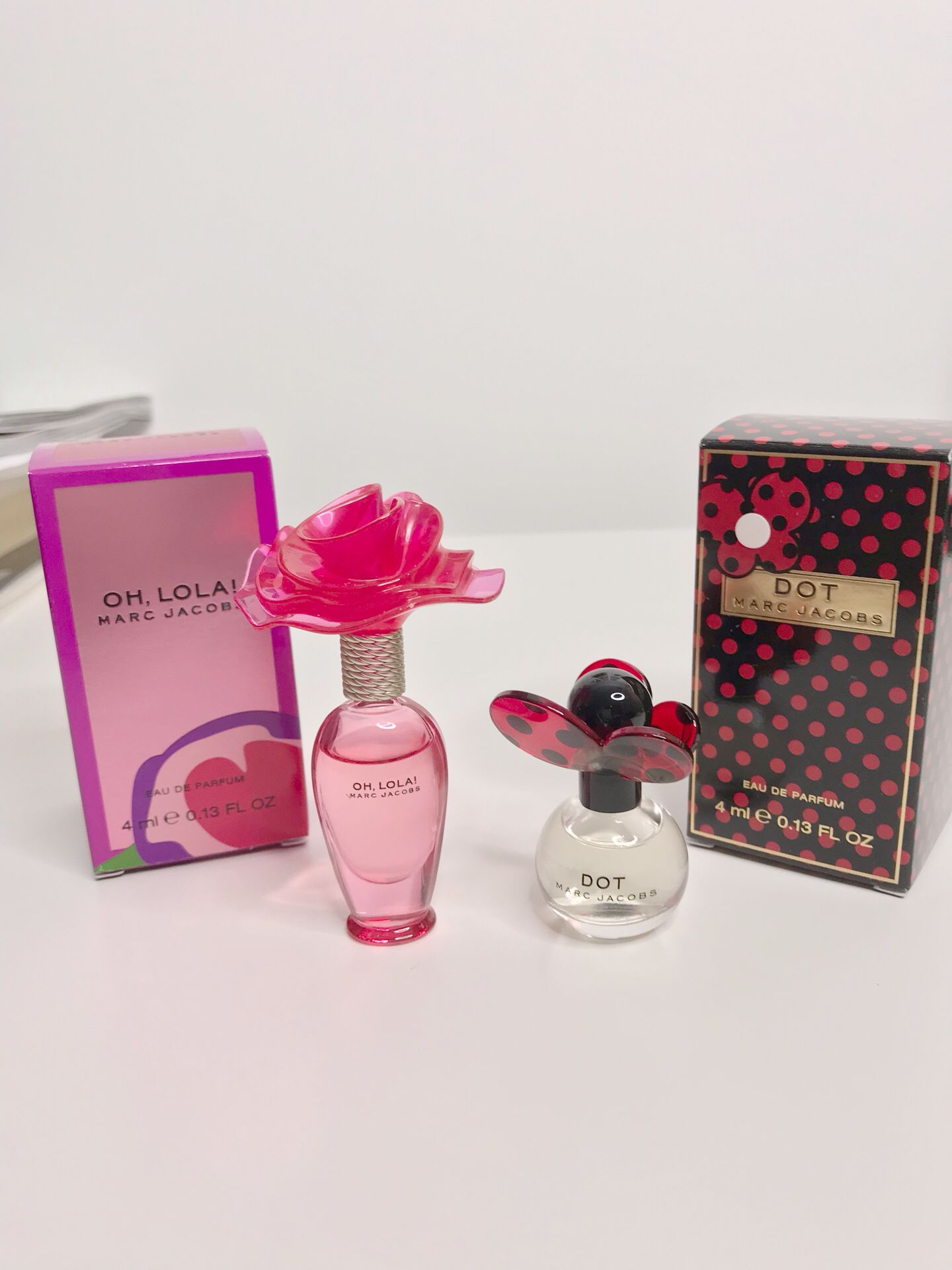 Marc Jacobs Oh Lola & Dot Mini Perfumes