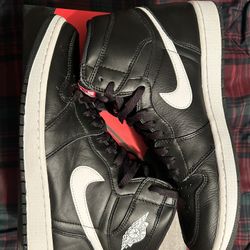 Nike Air Jordan Retro 1 - Yin Yang Black - Size 12