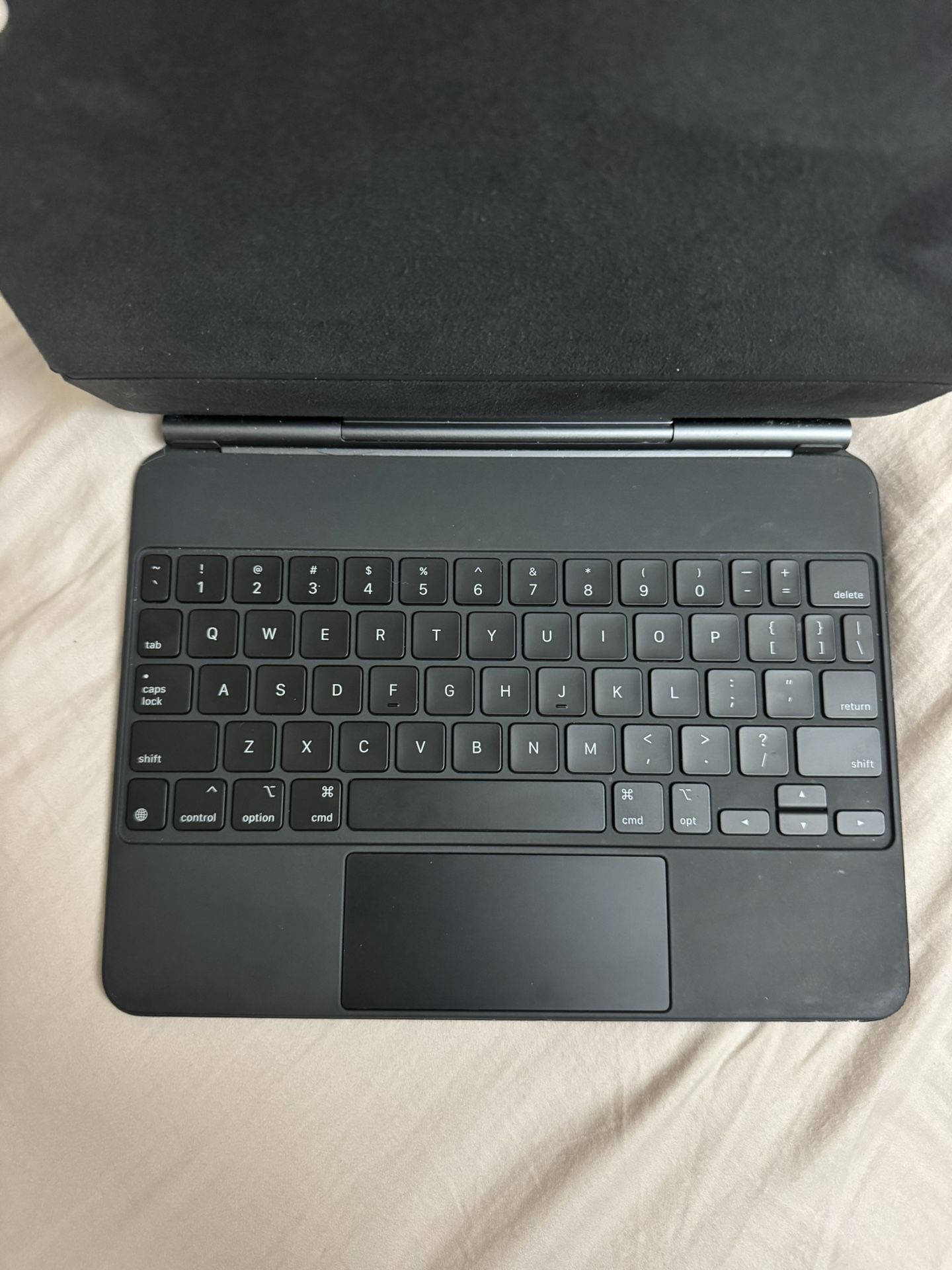 iPad Magic Keyboard 11 Inch