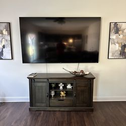 85 inch Hisense 4K Roku LED TV