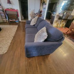 Sillon De 3 Asientos Limpio Buen Estado $130