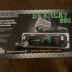 Uniden Bearcat 880 CB Radio 