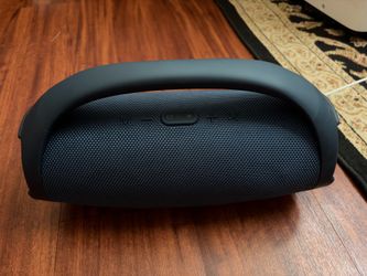 Wireless Bluetooth speaker