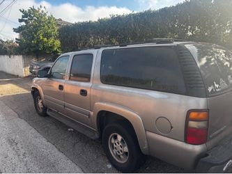 Suburban 2003