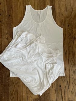 Whole sale women’s tank tops American Apparel