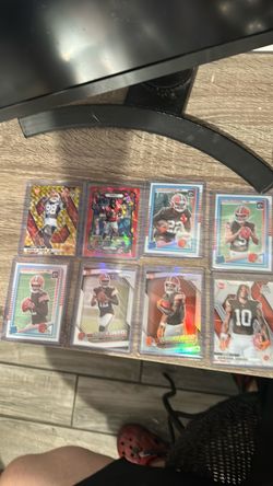 NFL football trading card lots and singles