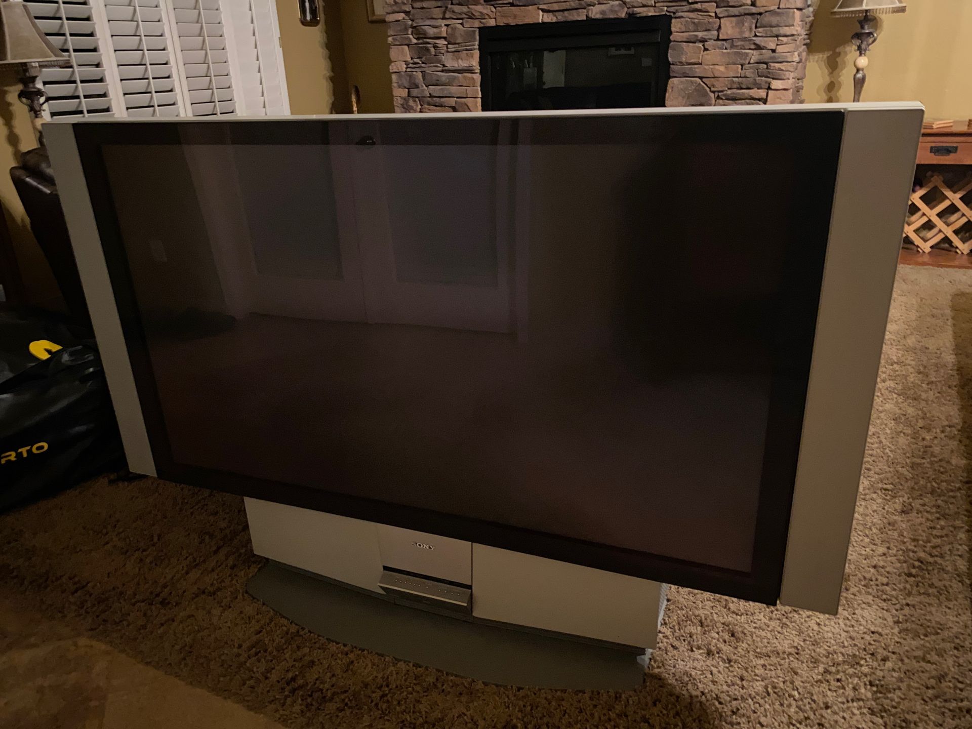 Sony DLP 60 inch tv