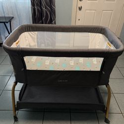 ANGELBLISS 3 In 1 Baby Bassinet 