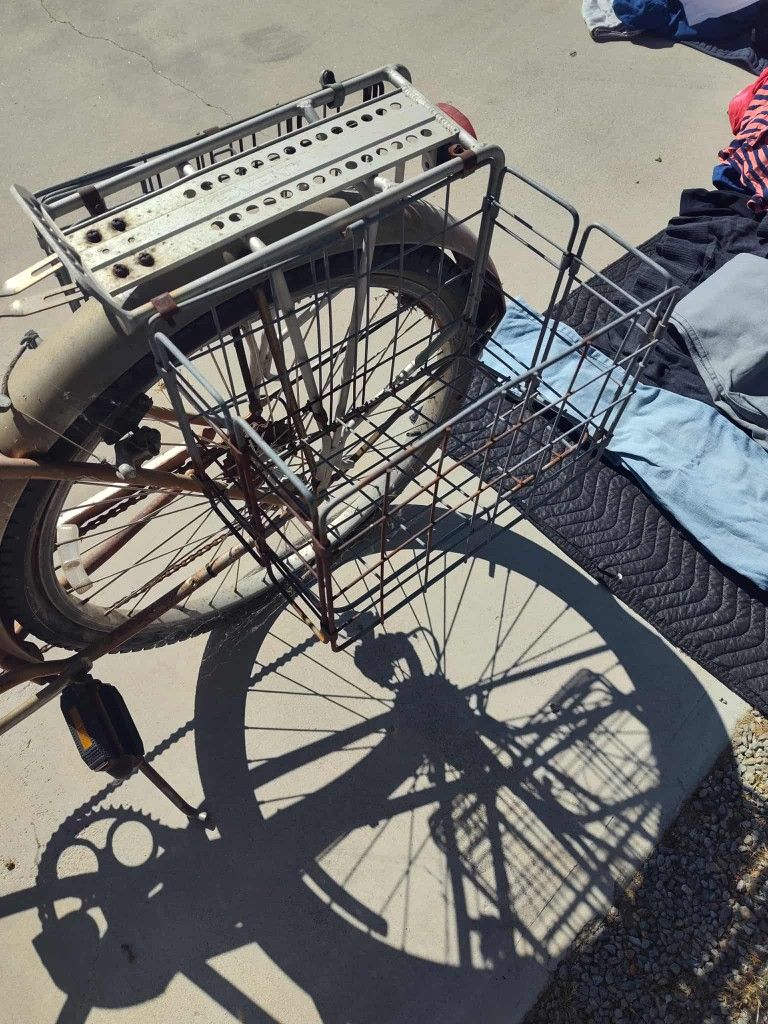 Vintage Side Baskets