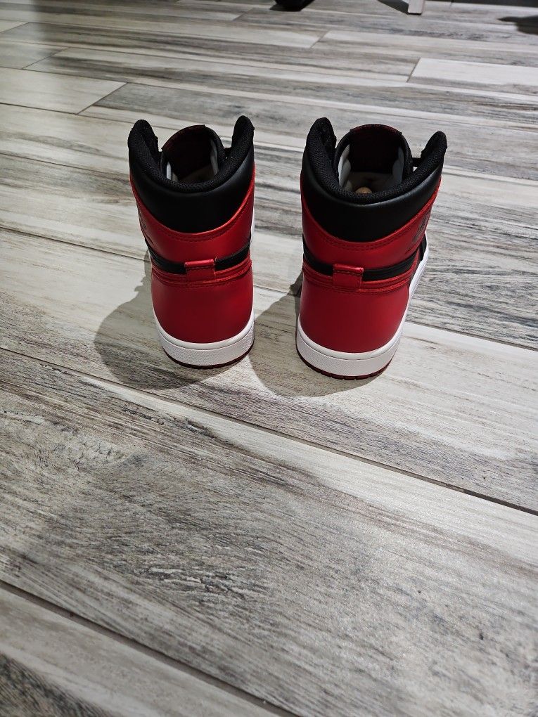 Jordan 1 Bred