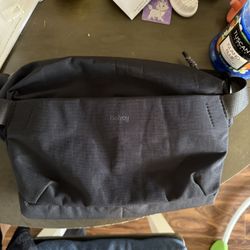 Bellroy Venture Sling 9L