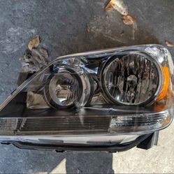 2005-2007 Honda Odyssey Left Driver Side Headlight