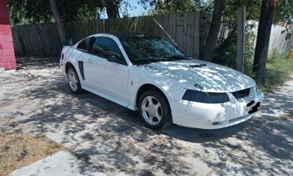 2002 Ford Mustang