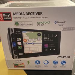Car Dual Media Receiver 7 Inch !! Apple Car Play