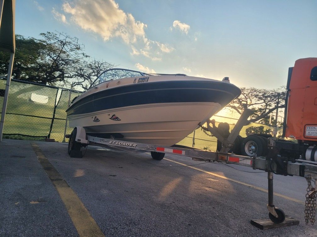2005 BAYLINER 185 BR 3.0L MERCURY AND TRAILER, CLEAN TITLE!!!!