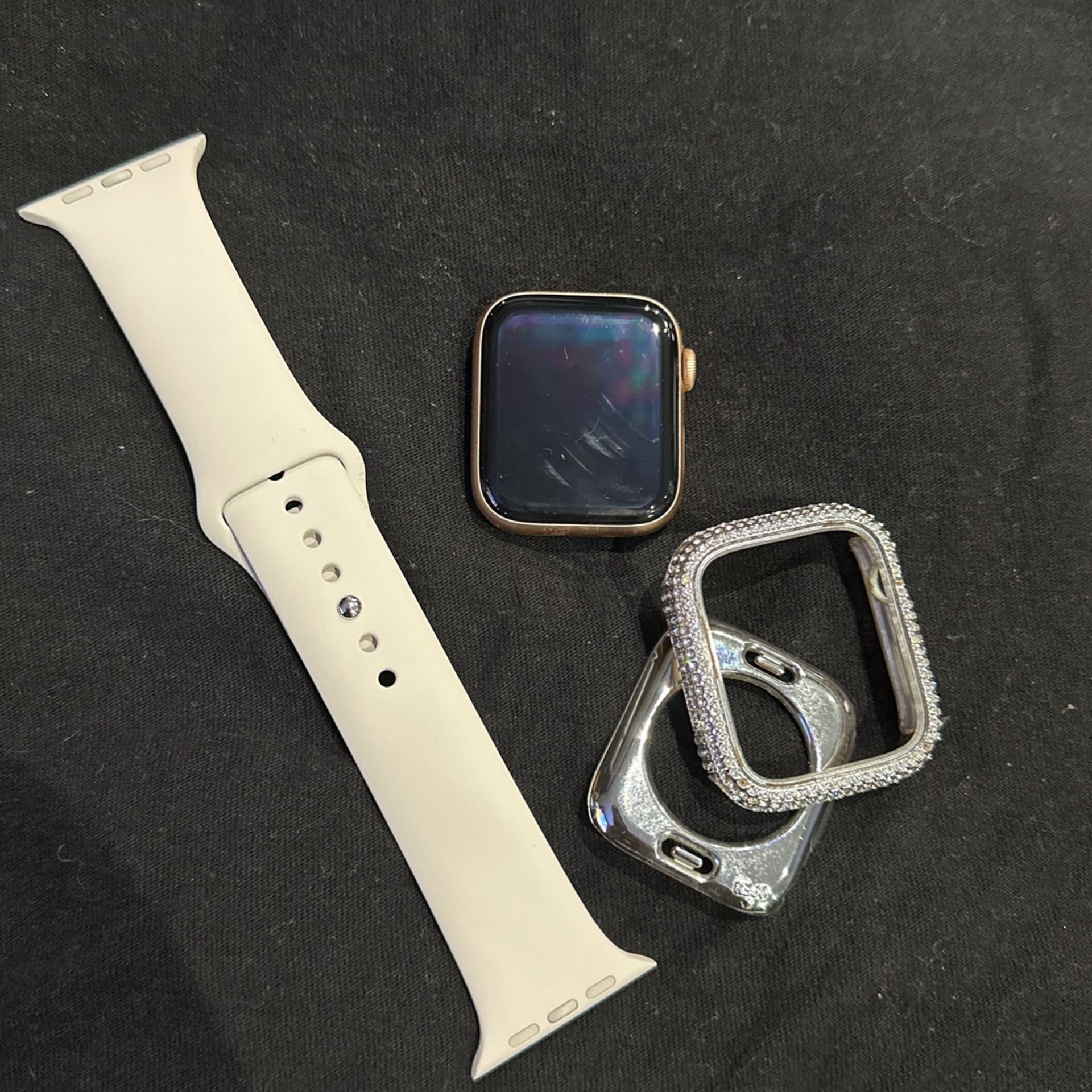 Apple Watch SE Cellular