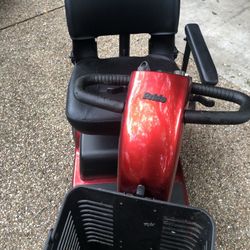 Pride Mobility Victory 10, 3-wheel Electric Scooter 
