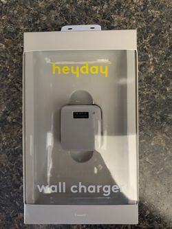 Brand new Wall charger block