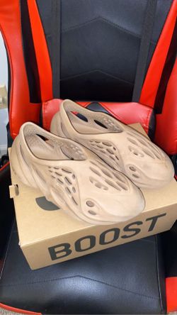 Yeezy Foam Runners