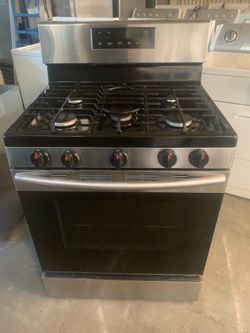 Gas stove Samsung good condition 5 burners 90 days warranty Estufa gas Samsung buenas Condiciones 5 Kemadores 90 dias de Garantia