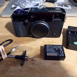 Fuji Fujifilm X Pro 1 Body in Great Shape Will Trade