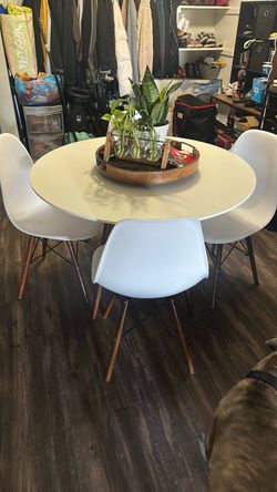 Dinning table