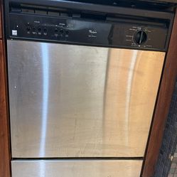 Whirlpool Dishwasher