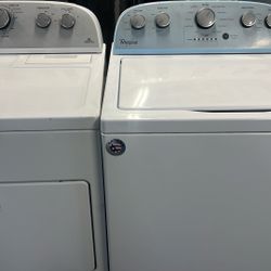 Whirpool Set Of Washer And Dryer