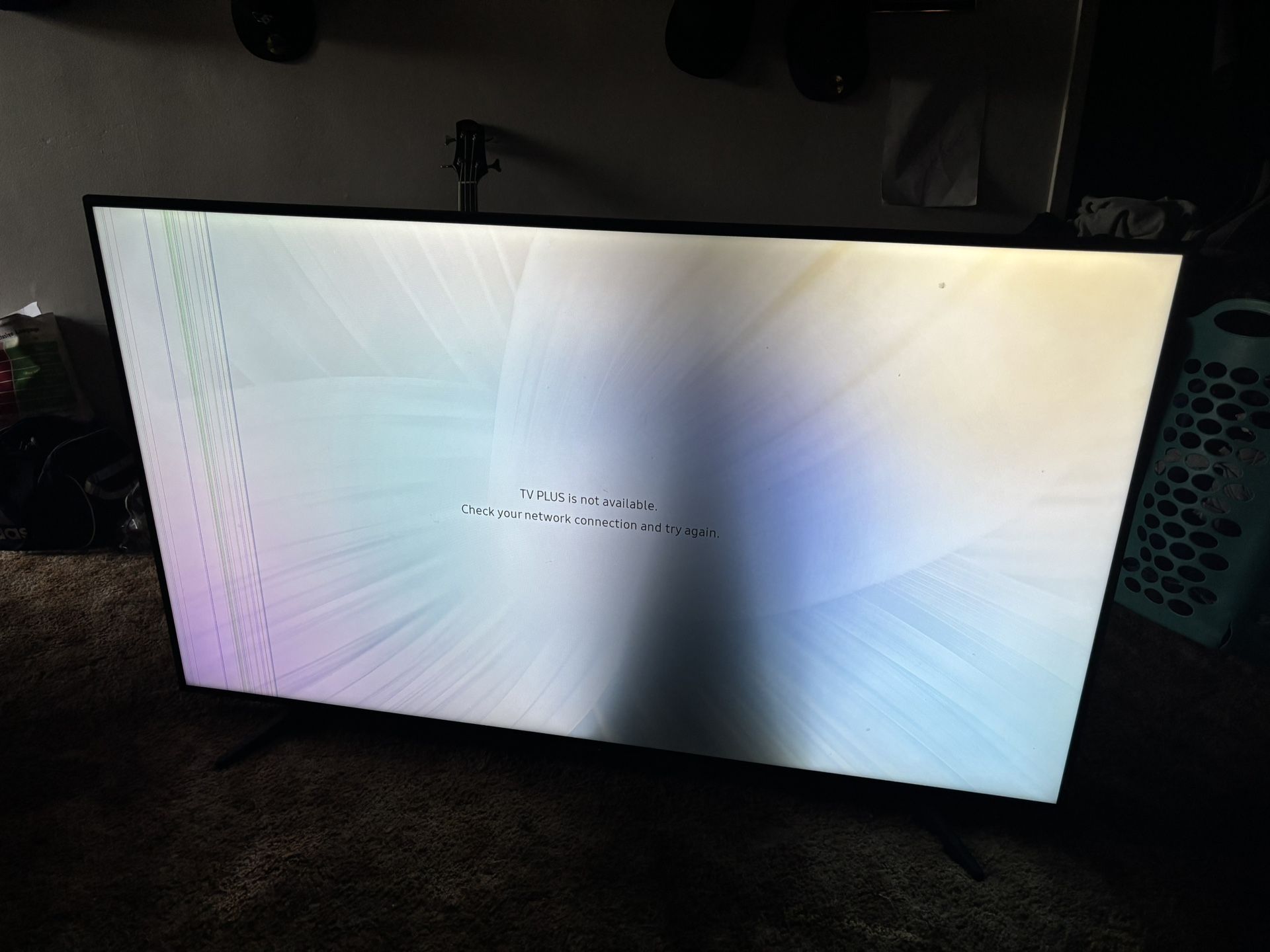 *SCRATCHED* Smart Samsung TV 📺