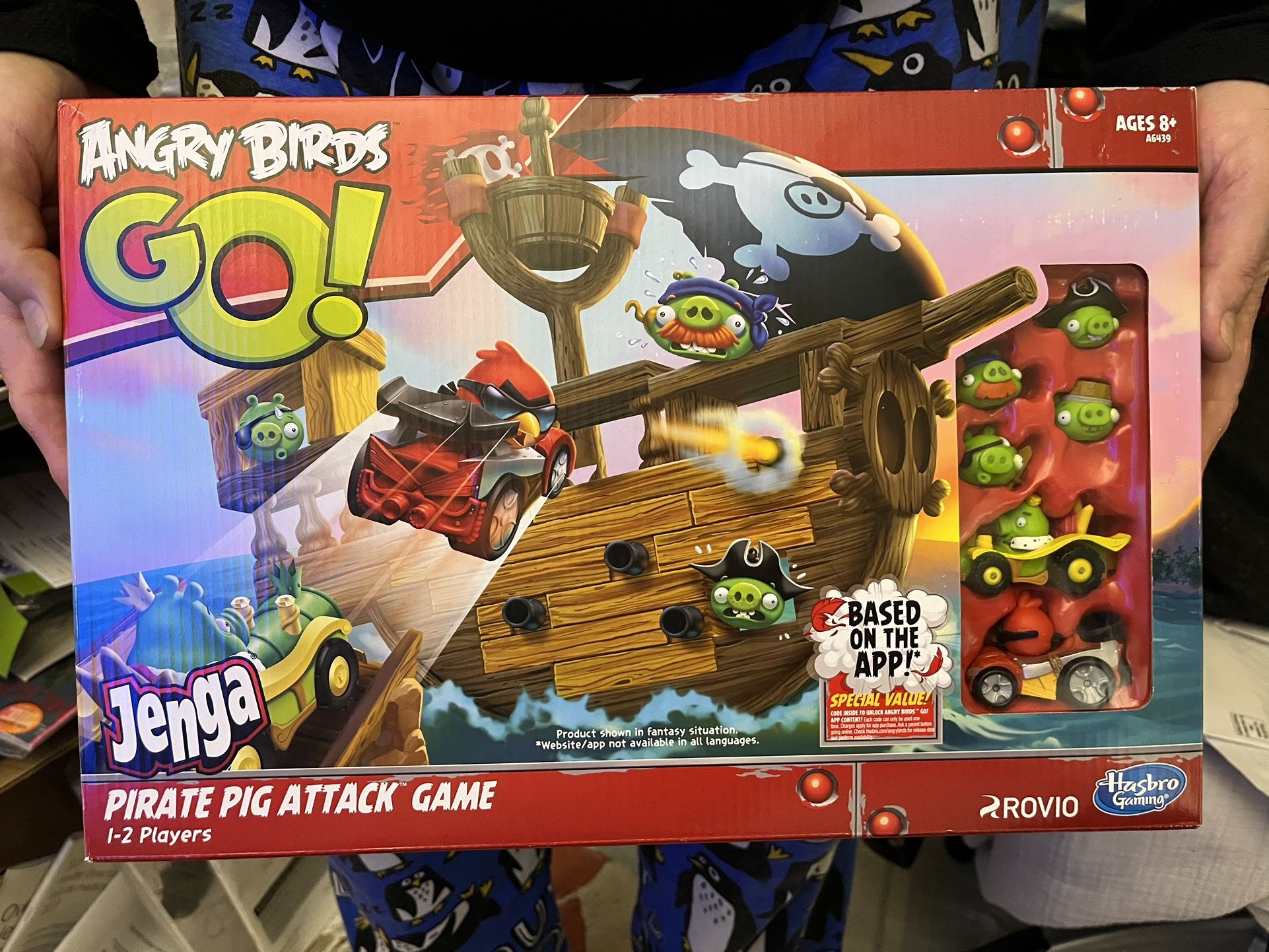 Angry Birds Pirate Pig Attack Game