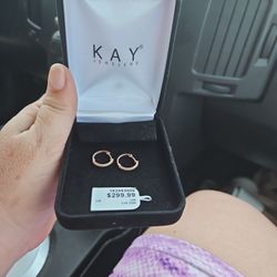 Rose Gold Ring Sz 8 & Rose Gold Earrings