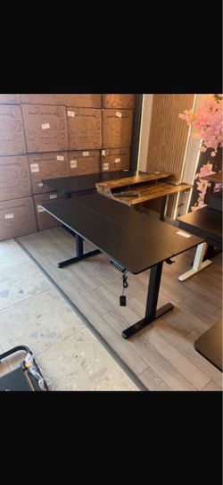 55’’ Solid Black Standing Desk ( i have lot of sizes and colors available 😀)