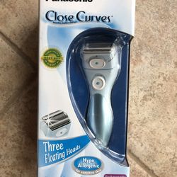 Panasonic Close Curves Rechargable Razor New