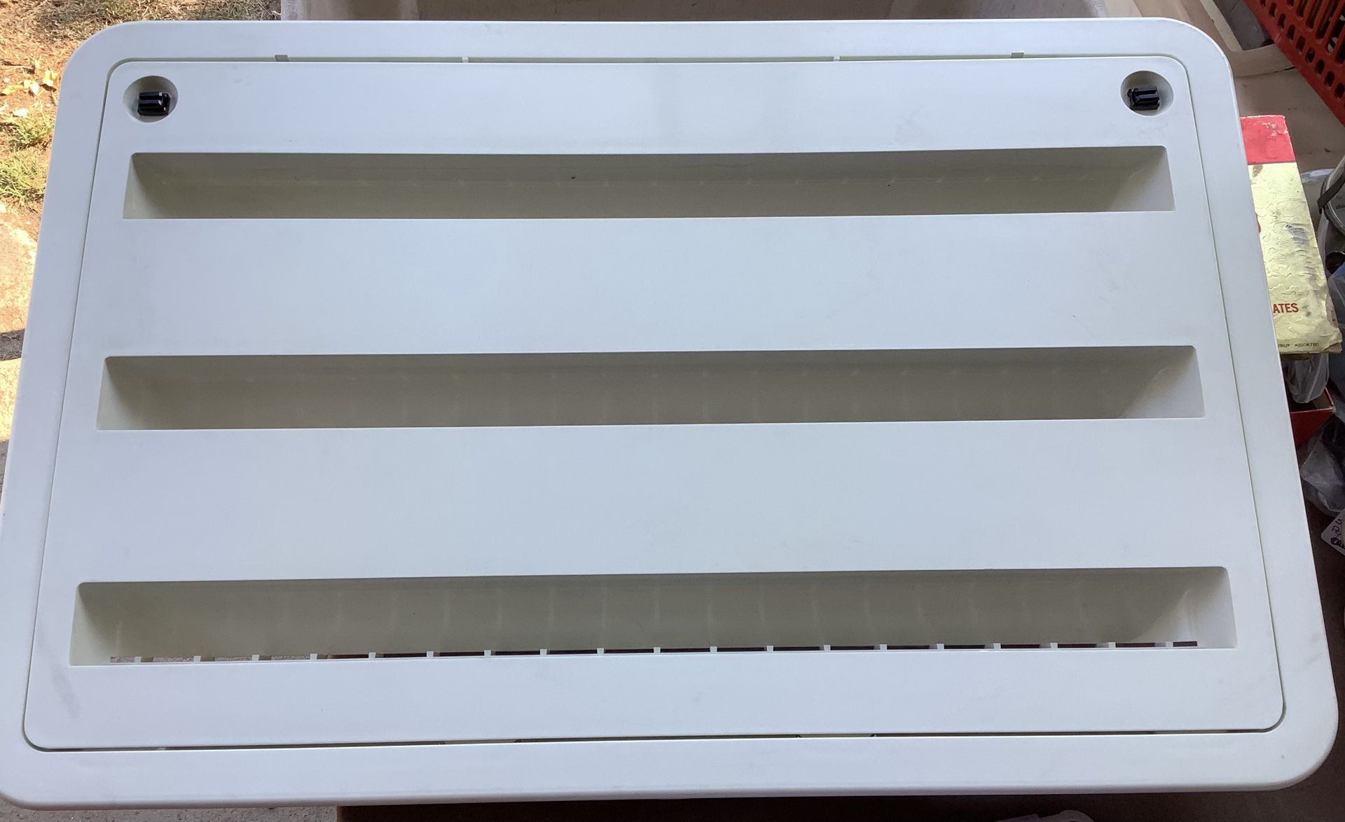 Dometic RV Polar White Side Vent Assembly