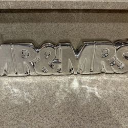 Mr & Mrs Signs 