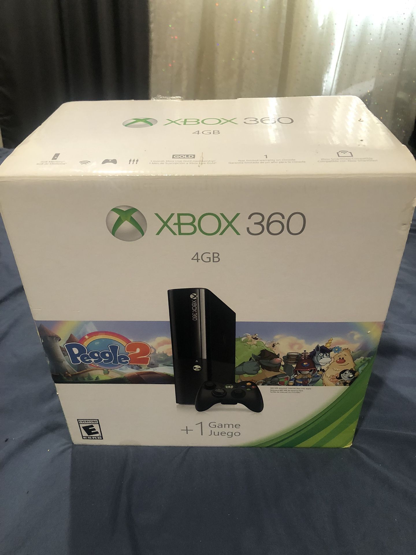 Xbox 360 4GB With Peggle 2 Game