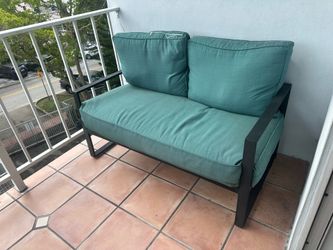 Outdoor Patio Lounge Chair / Garden Armchair