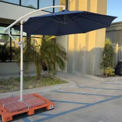 New In Box 10 Feet Cantilever Offset Outdoor Patio Tilt Crank Umbrella With Cross Stand Require Counter Weight 