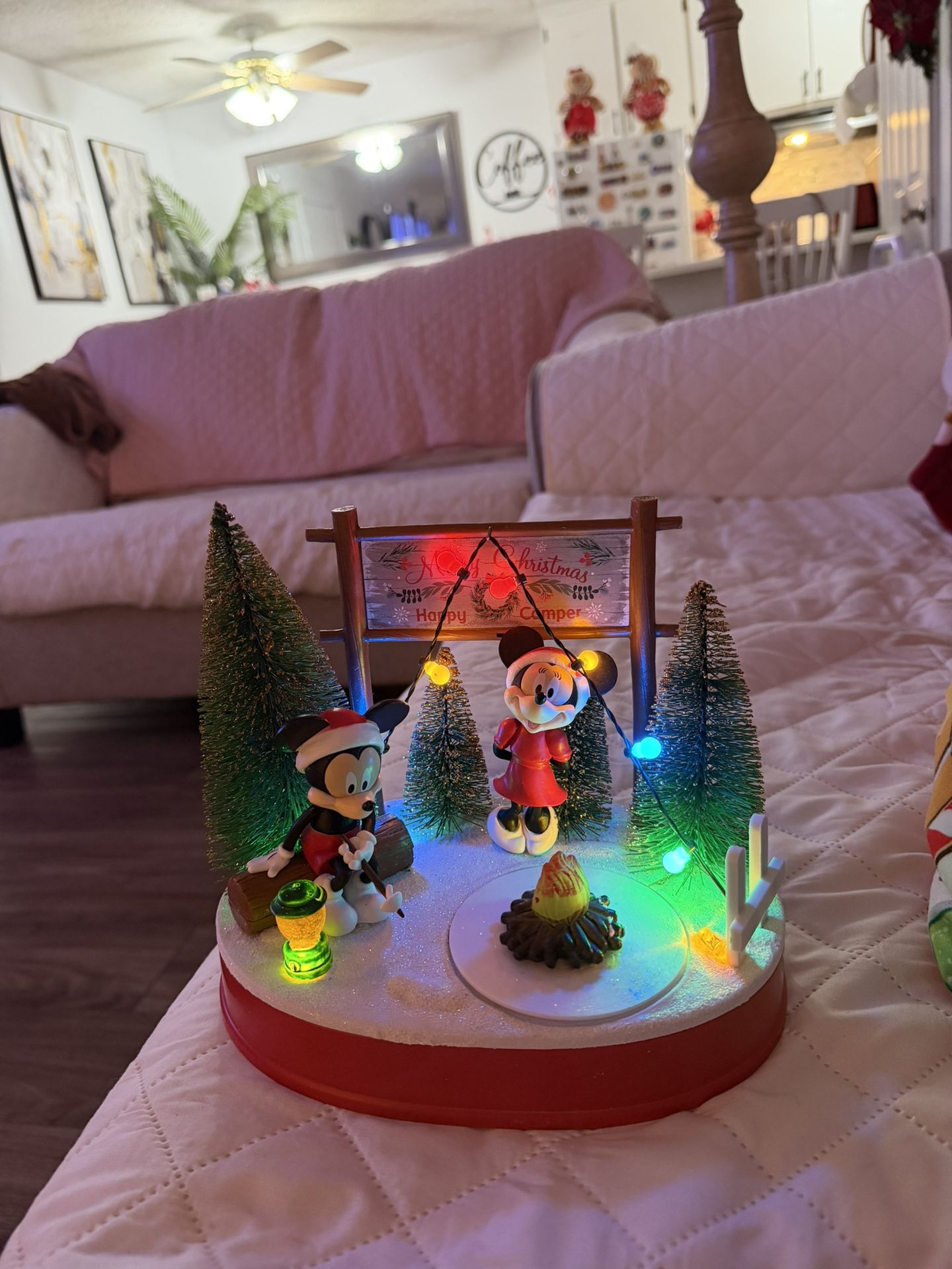 Musical Christmas Mickey