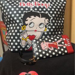 HandBag And Wallet $25 🎄🎁
