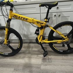 Folding Mountain Bike 26” $200 New Never Used