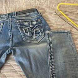 Cute rocks almost new never hardly wore them maybe twice at the most I would never go out so never been washed