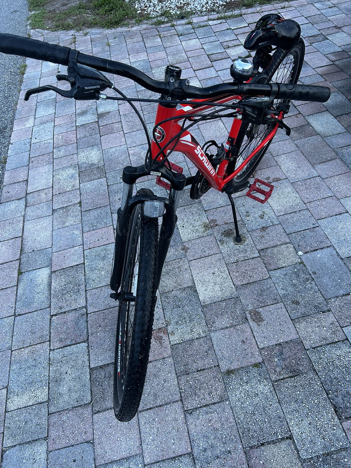 Schwinn GTX 2 Bike