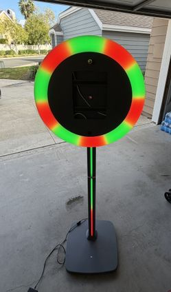 CyraTok S2 iPad Photo Booth Kiosk