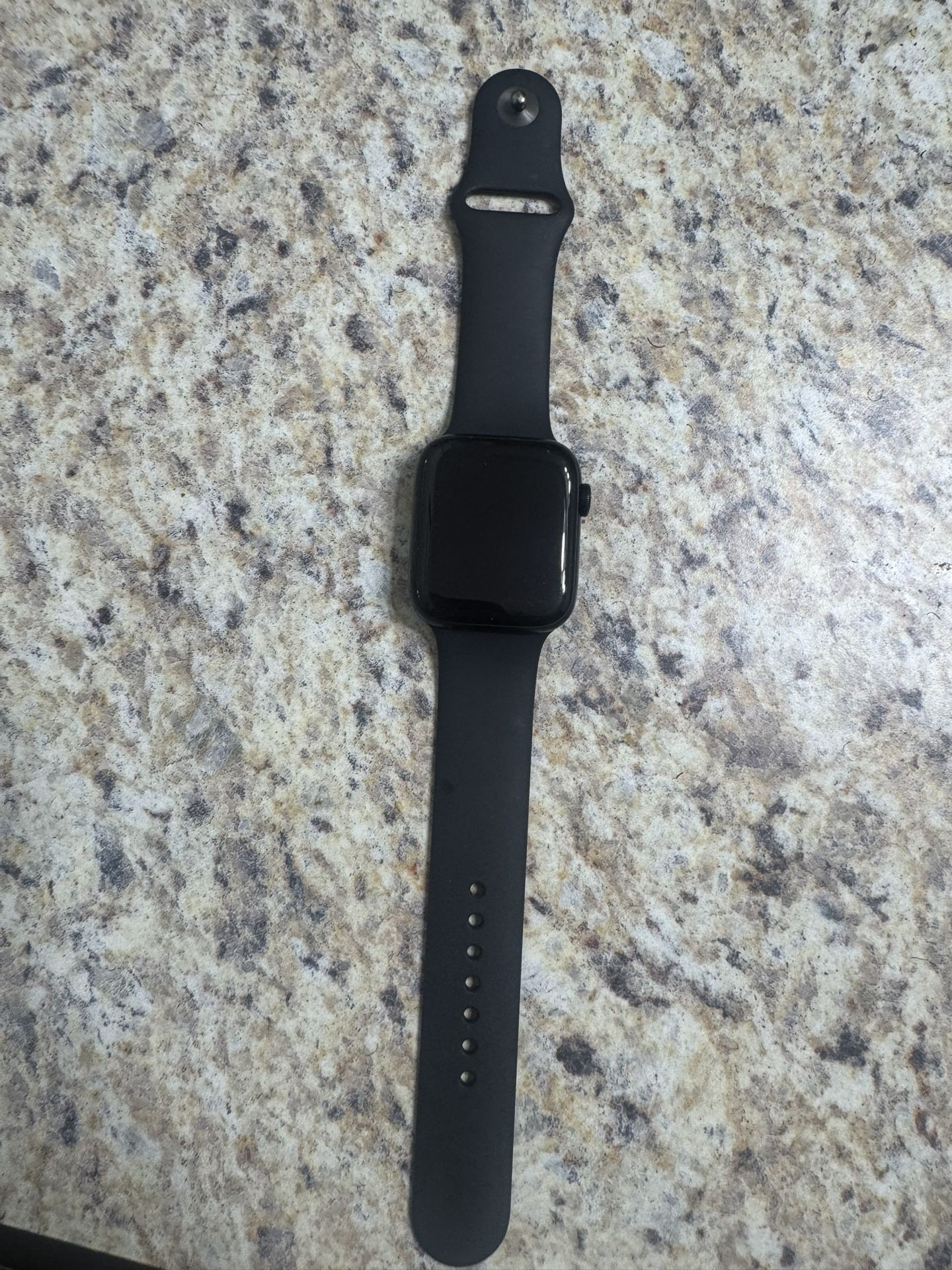 β Apple Watch Series 8 β 44mm Aluminum (Unlocked)