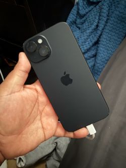 iPhone 15 128 GB